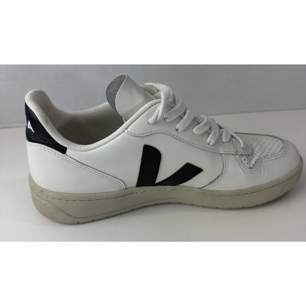 Veja Women’s Sneakers White Leather Black V Logo Lace Up Shoes Size EU 40 US 9 - Picture 4 of 12